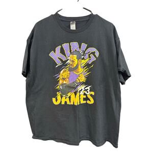 "King James" Lebron SS - Gildan - XL